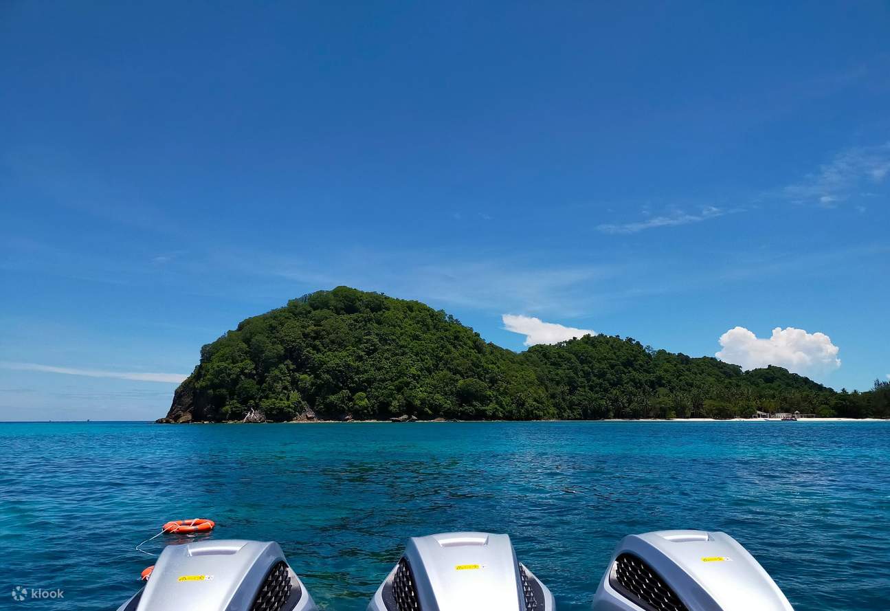 Selami pesona laut yang semarak