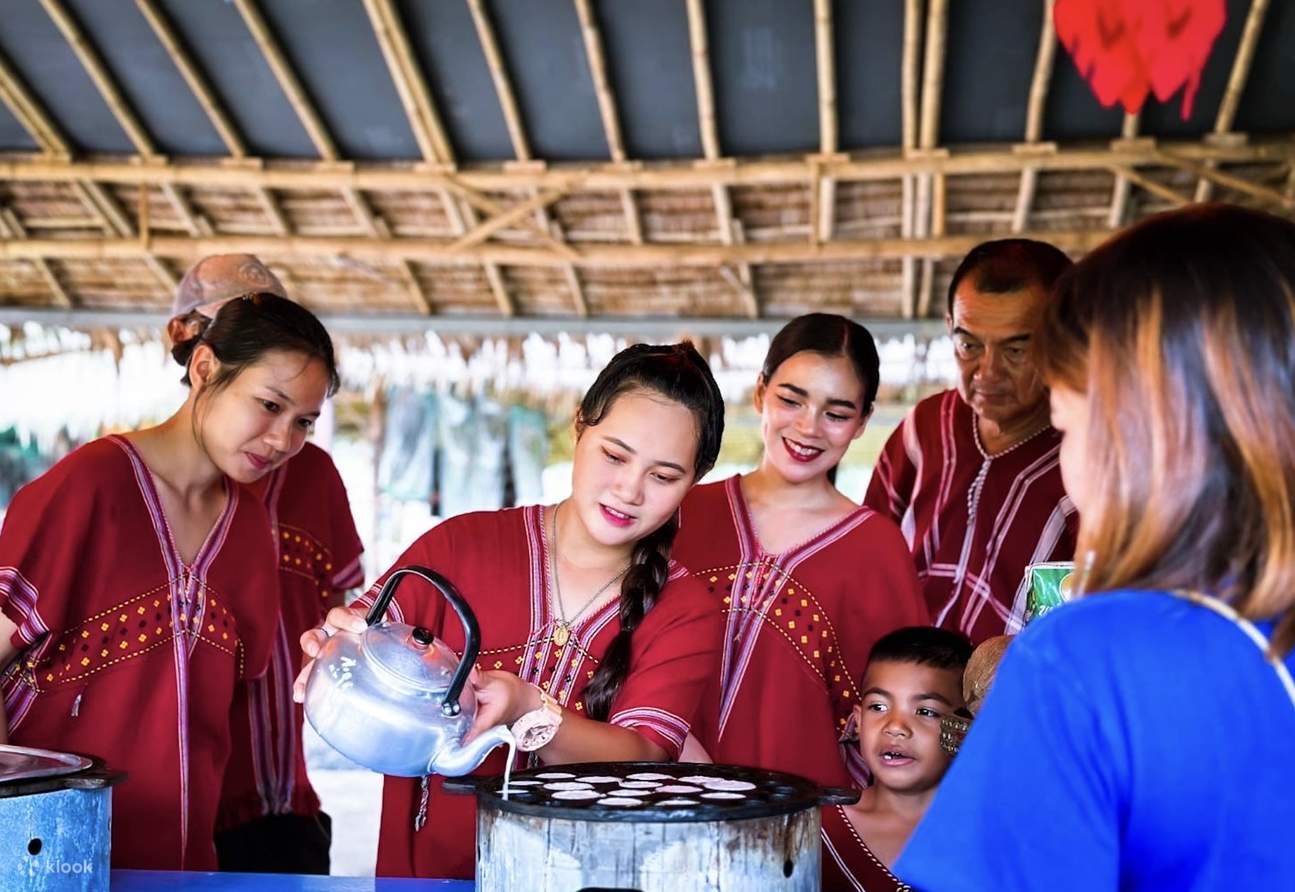 吉雀大象家庭布吉保护区半日游