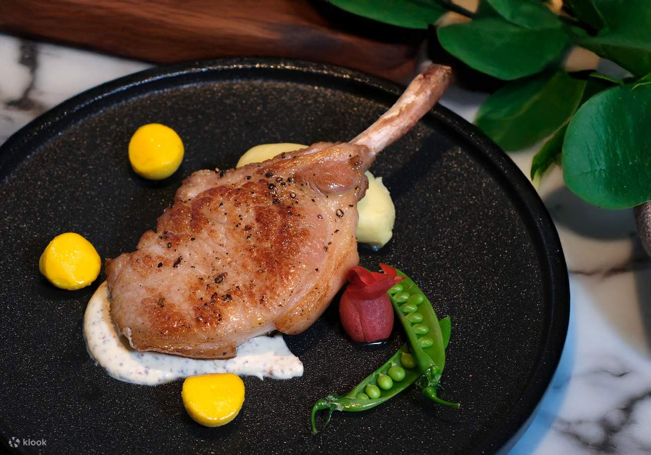 Hengfeng Hotel Buffet Prudential Hotel | Red Smoke Window Restaurant | Шведский стол на обед и ужин