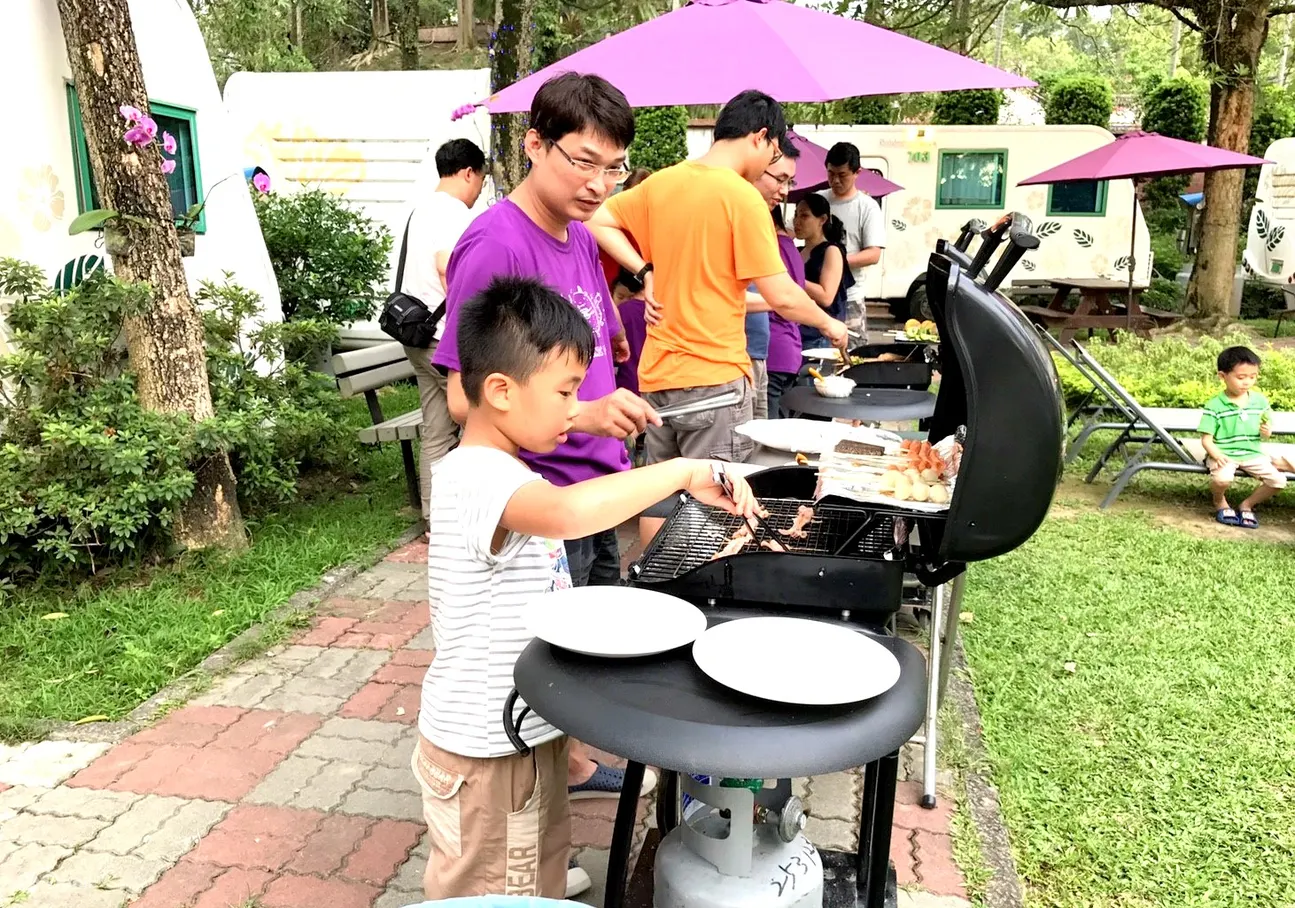 露营区烤肉