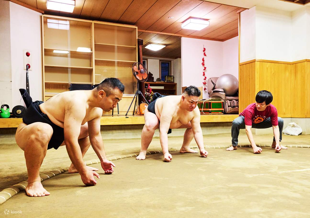Tokyo: Pengalaman Sumo dengan Pertunjukan Langsung & Tantangan Penonton