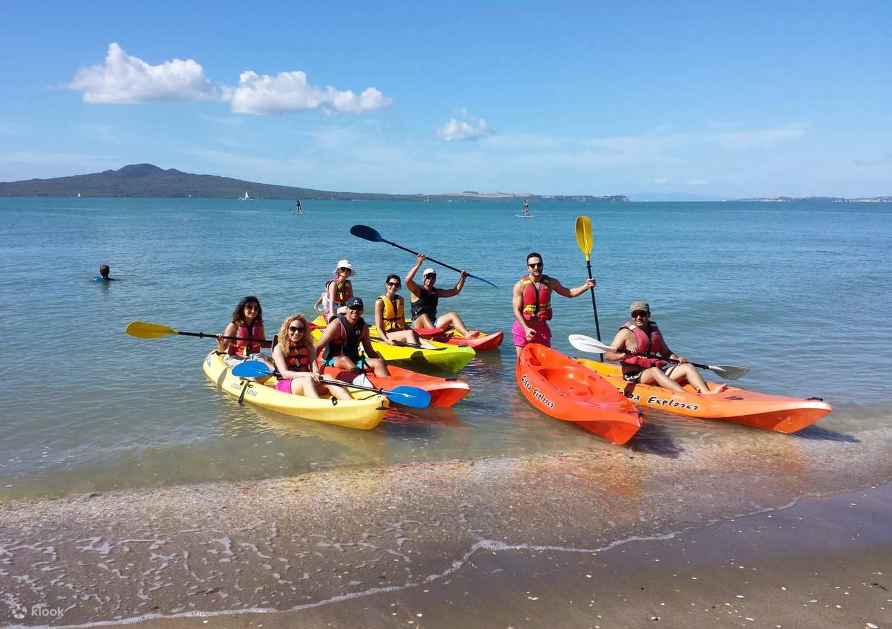 Commencez votre voyage entre amis