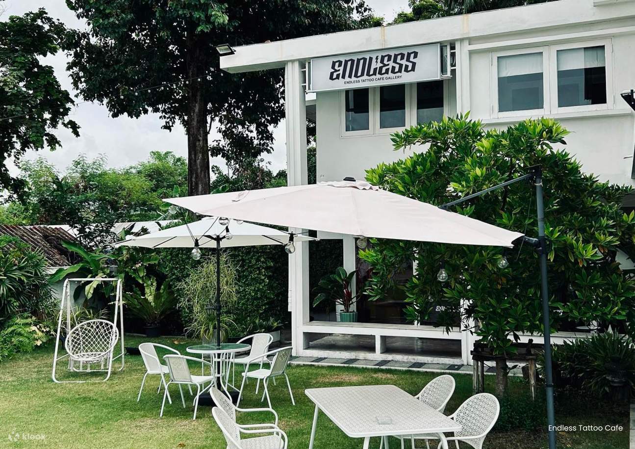 Tur Ramah Perempuan - Bubble in the Forest & Handsome boy show