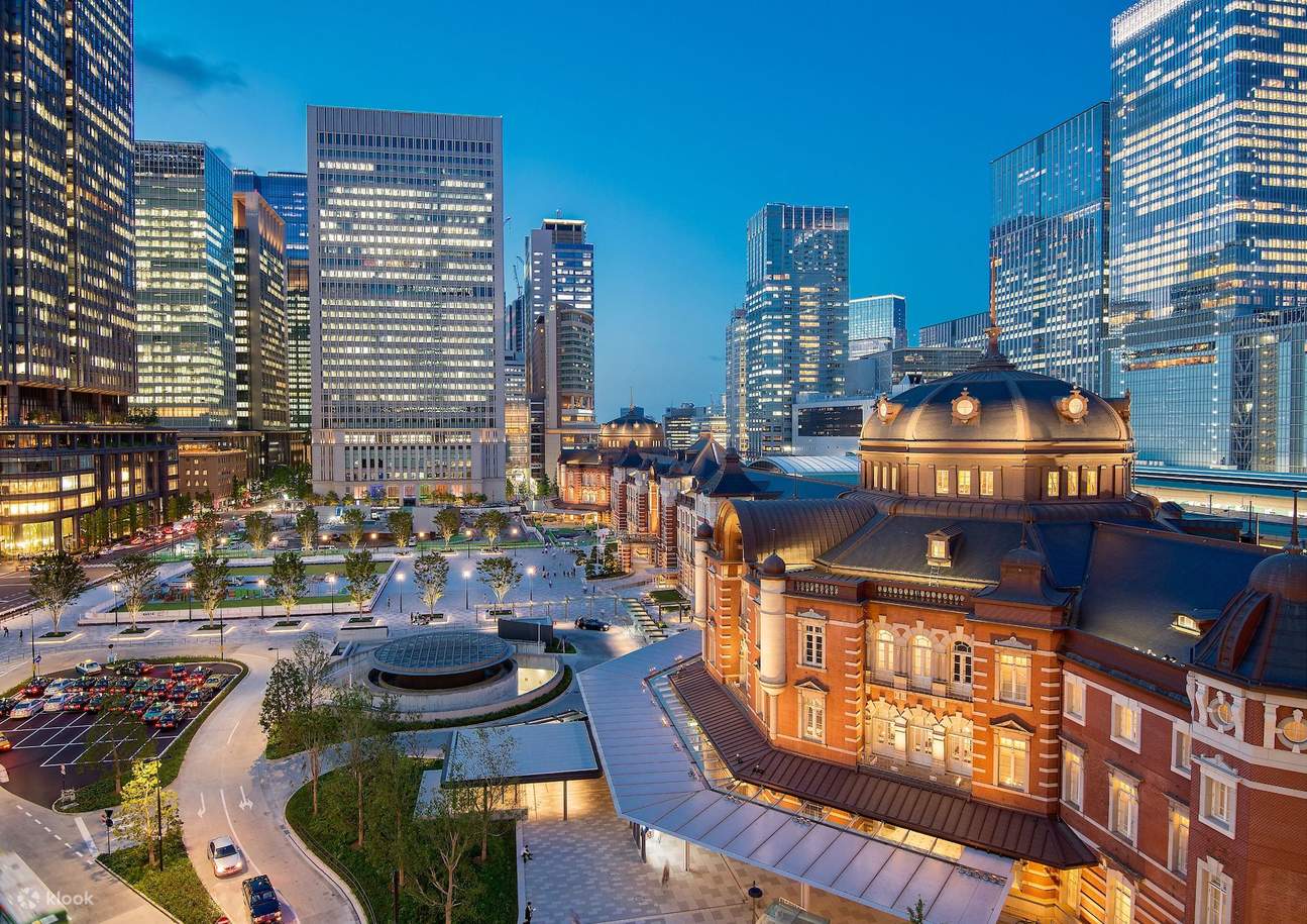 Cours de cuisine et dégustation de saké : apprenez à faire des sushis et des ramen à Tokyo !