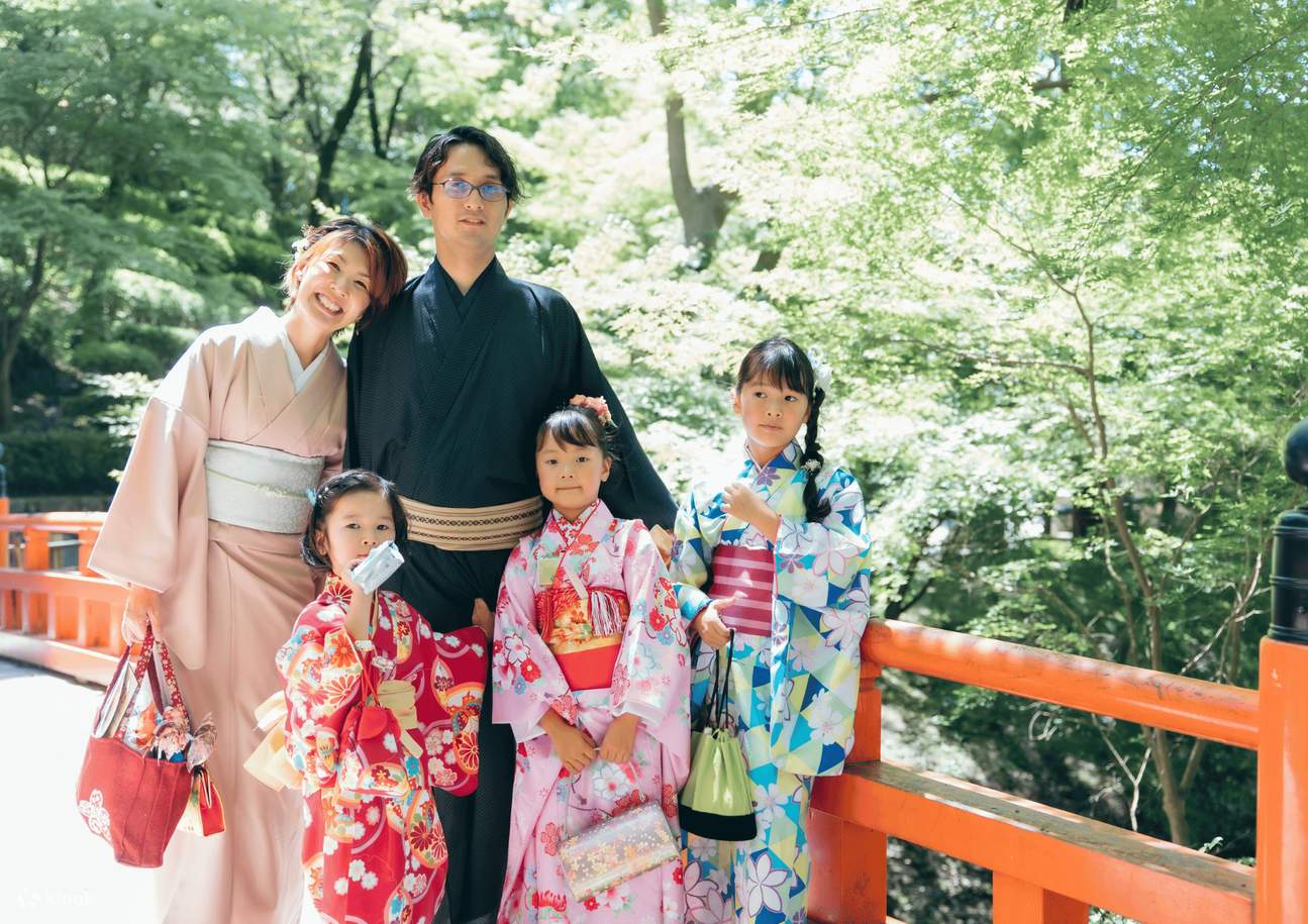 Kimono-Verleih-Erlebnis (Kyoto / Bereitgestellt von Aiwafuku Fushimi Inari Store)