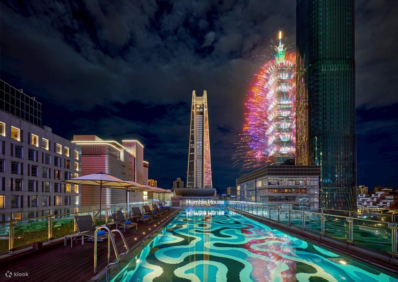 Khách sạn Hilton Garden Inn Taipei Xinyi - Đếm ngược pháo hoa đêm giao thừa ở Đài Bắc 101 - Quận Xinyi