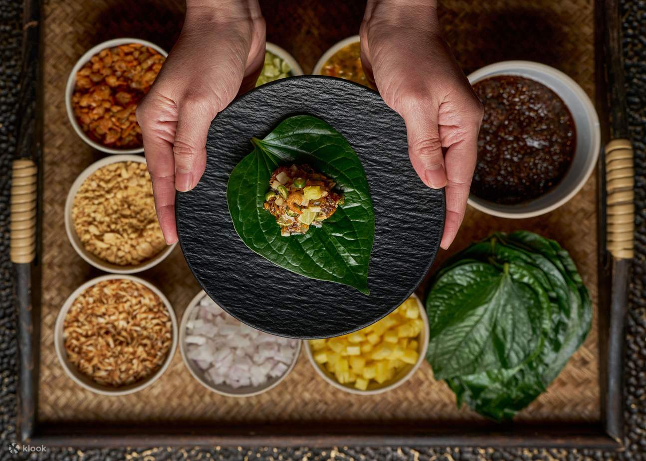 Sra Bua by Kiin-Kiin (Một sao MICHELIN 2023) tại Siam Kempinski Hotel Bangkok