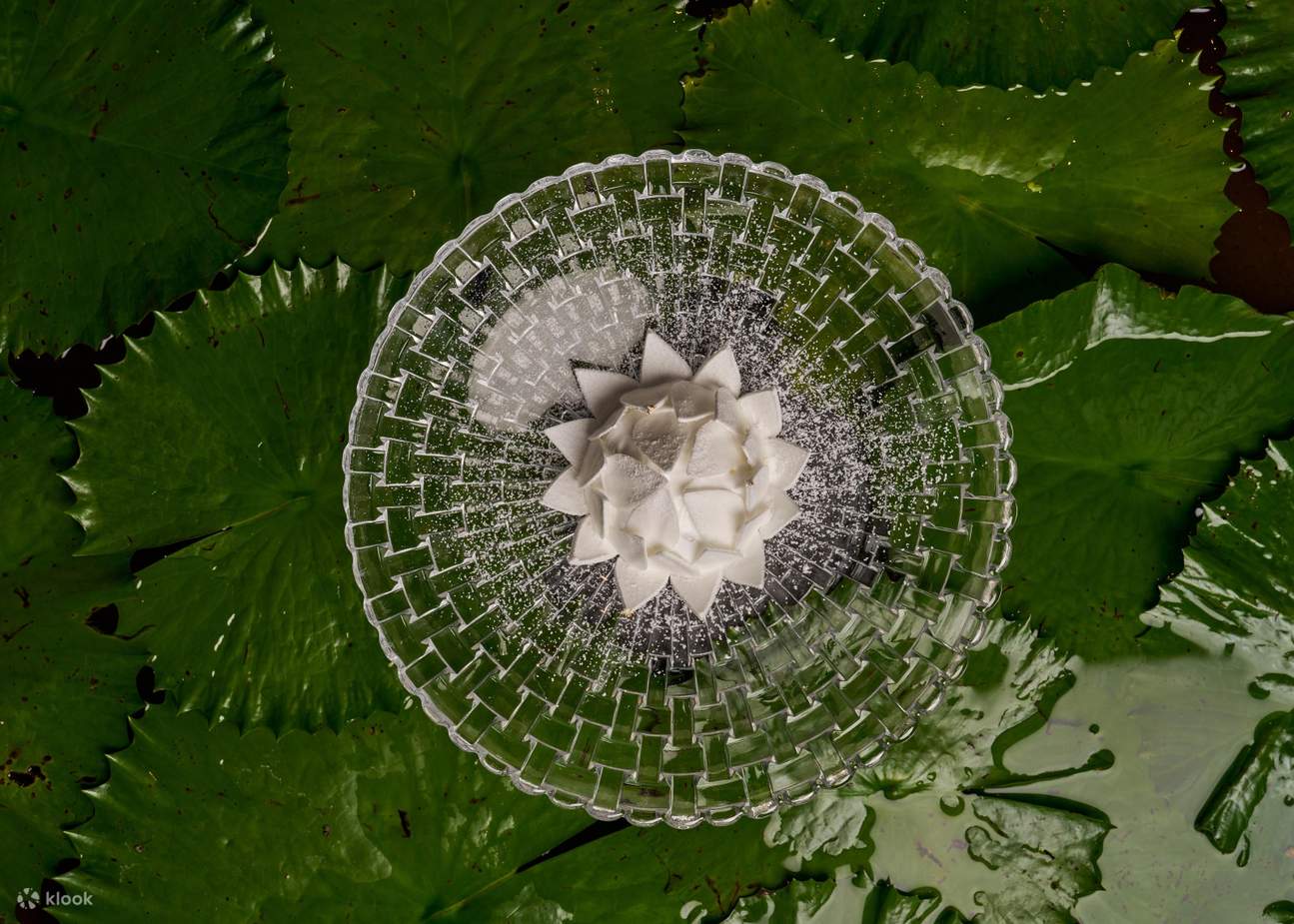 Sra Bua by Kiin-Kiin (одна звезда MICHELIN 2023) в Siam Kempinski Hotel Bangkok