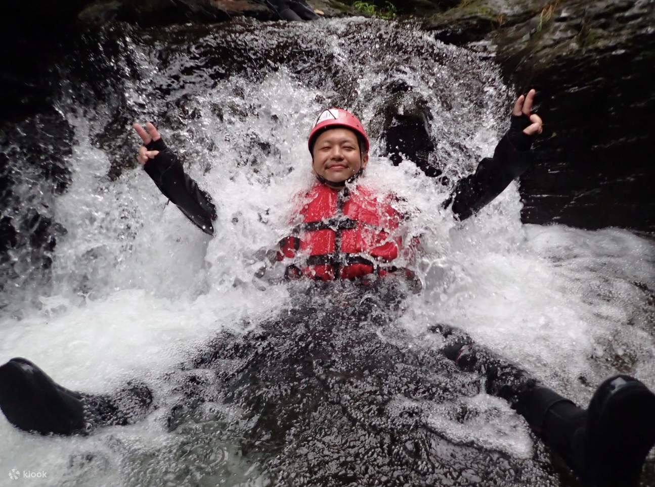Esperienza di Canyoning a Wanliu Creek	