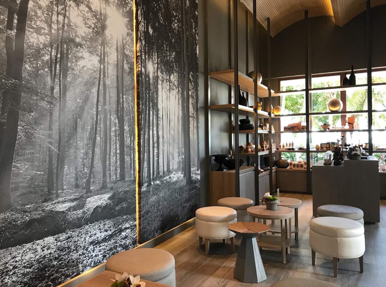 lets relax spa pattaya thailand