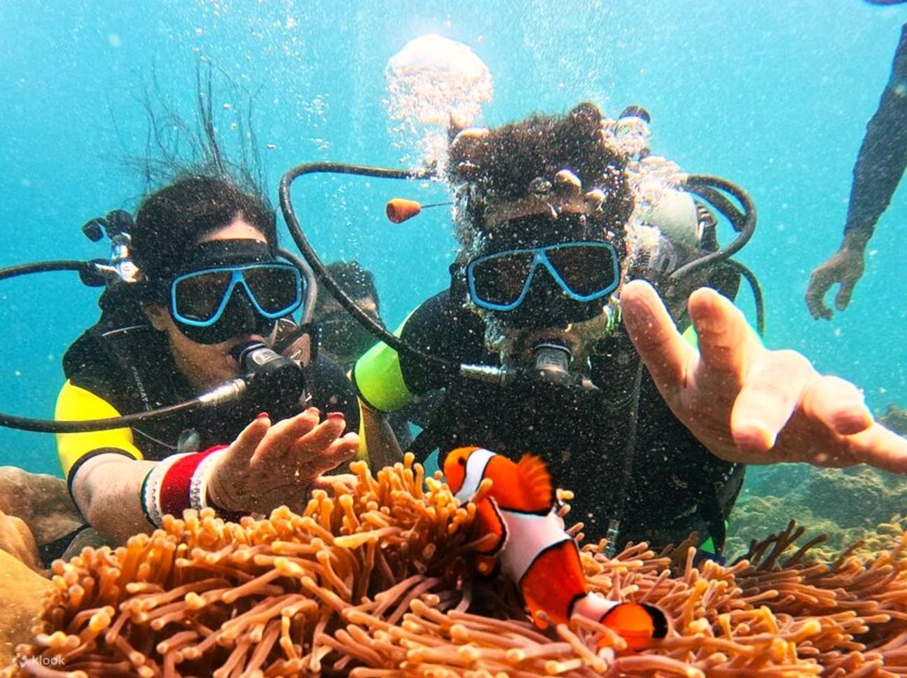 Buceo en Phuket Isla Privada Maiton Grupo Pequeño: Medio Día