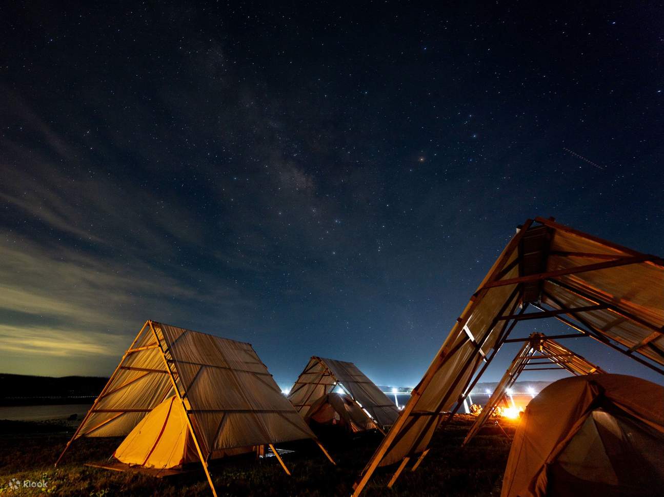 澎湖 忘憂島ナイトステイ：無人島1泊2食＆昼夜シュノーケリング＆神秘的な夜光砂とサンゴ礁生態＆テント不要の島嶼キャンプ＆砂浜の篝火星空ナイト