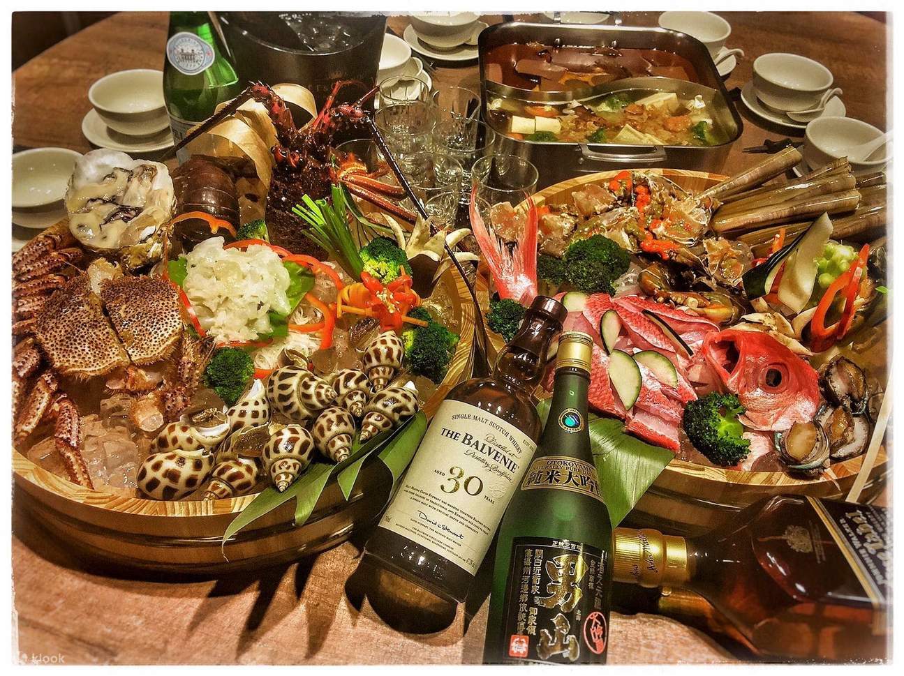 Reservation] Eight King Hot Pot Branch at MRT Zhongshan Station