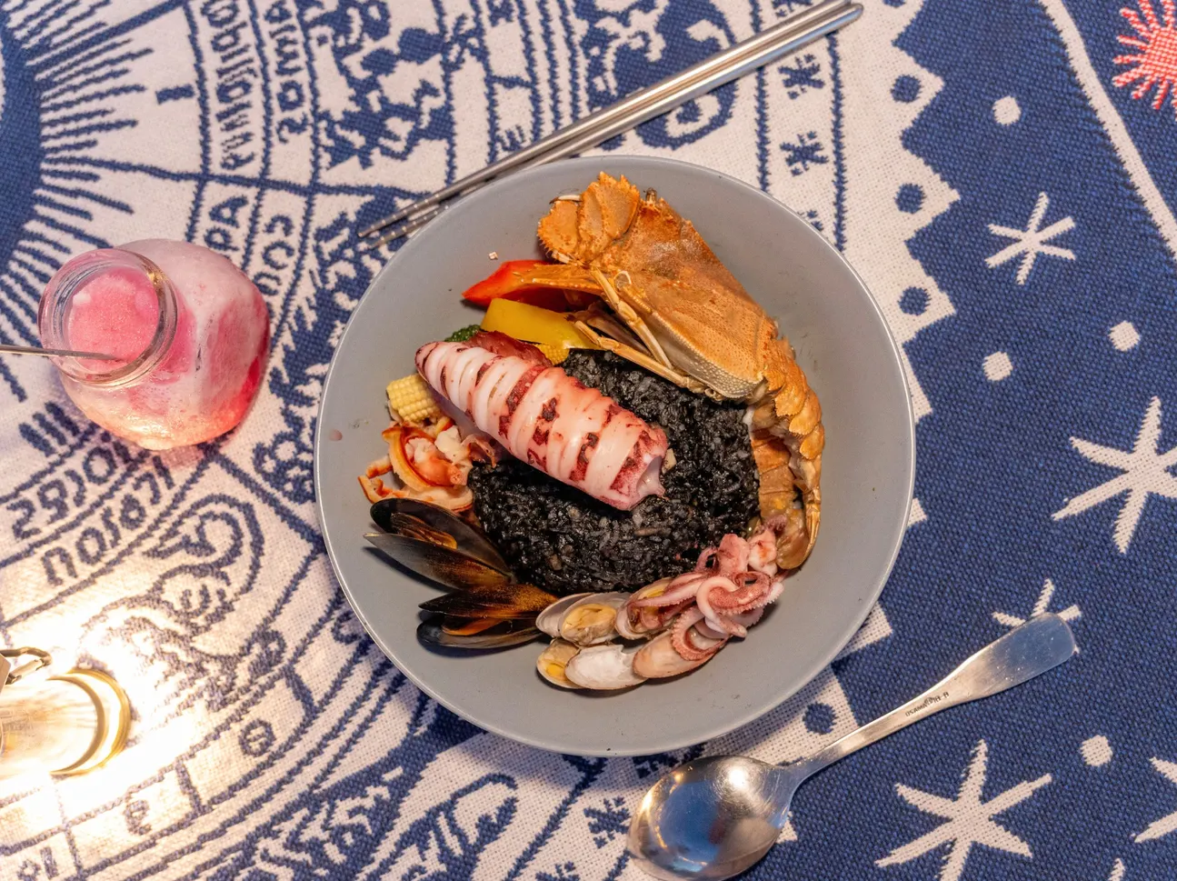 澎湖忘忧岛夜泊:无人岛一泊二食&日夜间浮潜&神秘夜光砂与珊瑚礁生态&免搭帐岛屿野营&沙滩篝火星空夜