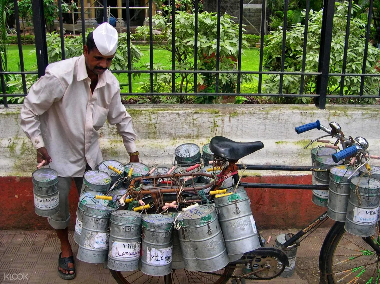 孟買達巴瓦拉（Dabbawalas）& Dhobi Ghat 千人洗衣場半日遊