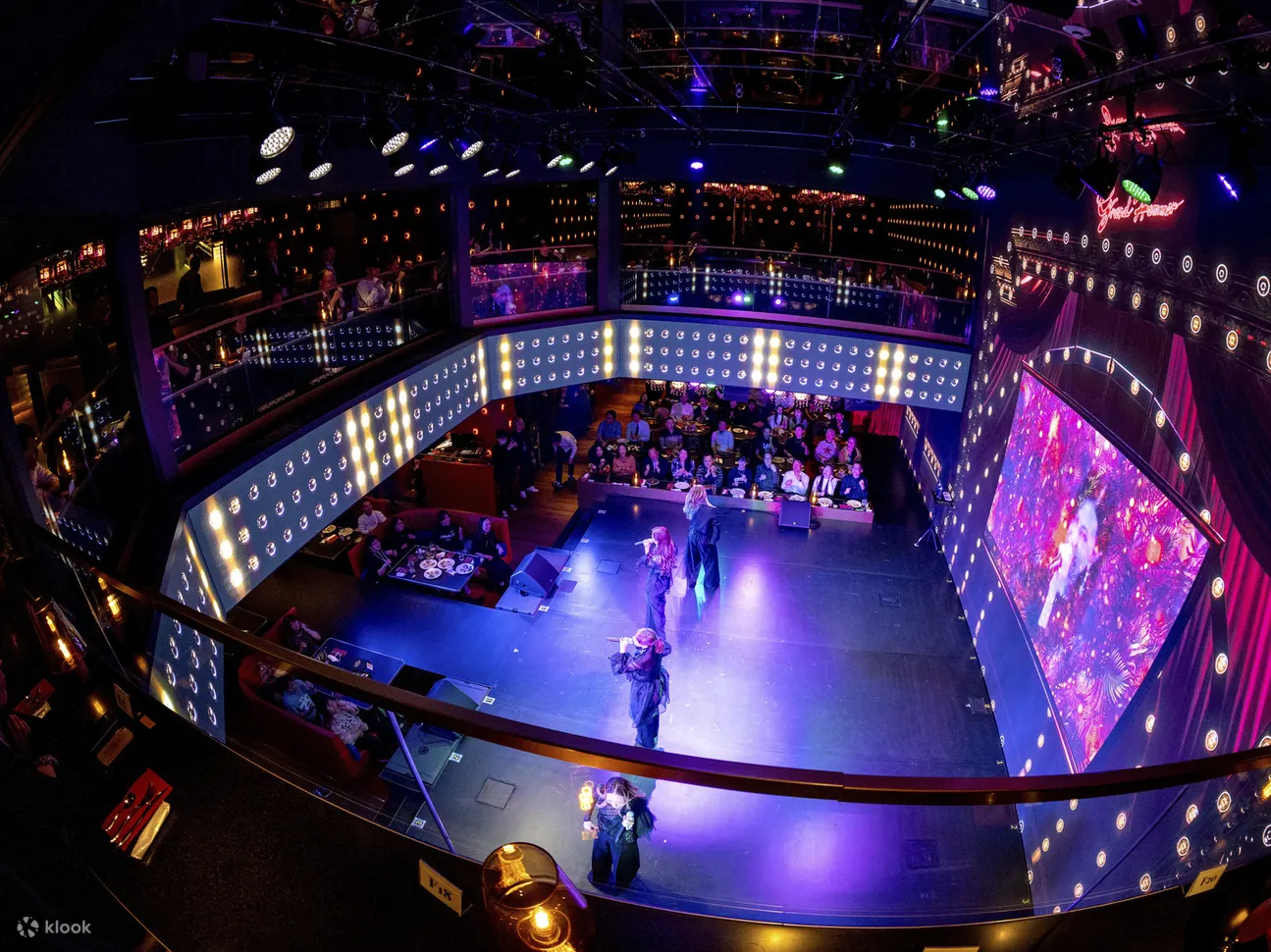 【THE GRAND TOKYO】晚宴＆演出「HAMMER the JUMBLE」 缤纷之夜