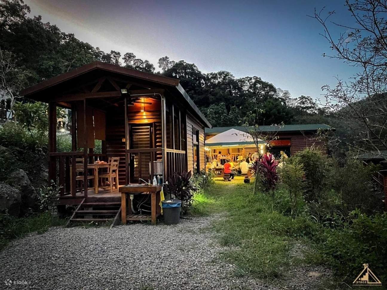 Campeggio a Hsinchu｜Tenuta Shi Jie｜Esperienza di Glamping di Lusso in Camper