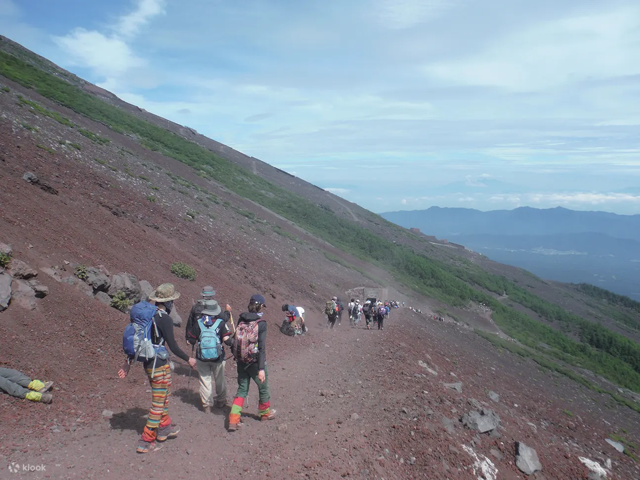 新宿出发，2日世界遗产富士山登山之旅（含导游）