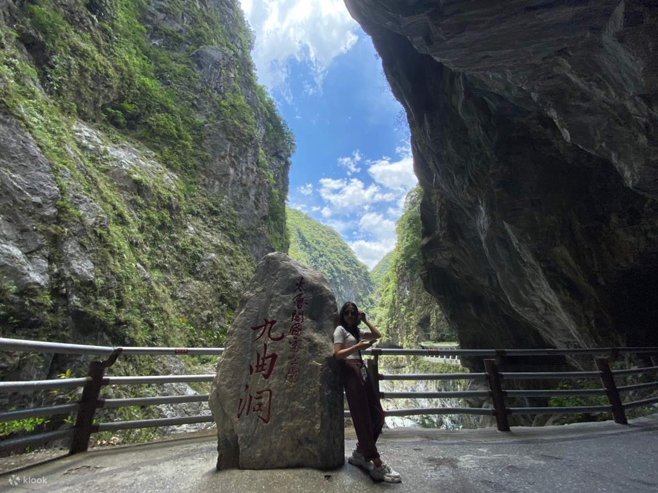 Taroko gorge hiking tour new arrivals
