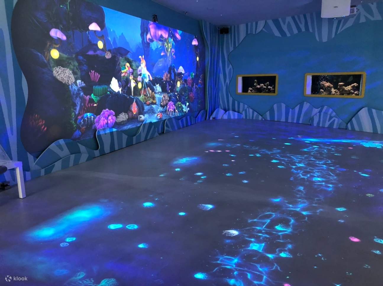 Acuario Inteligente Oceánico de Chaojing