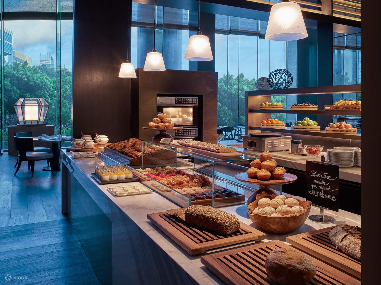 Grand Café Breakfast Buffet - Pastry Station