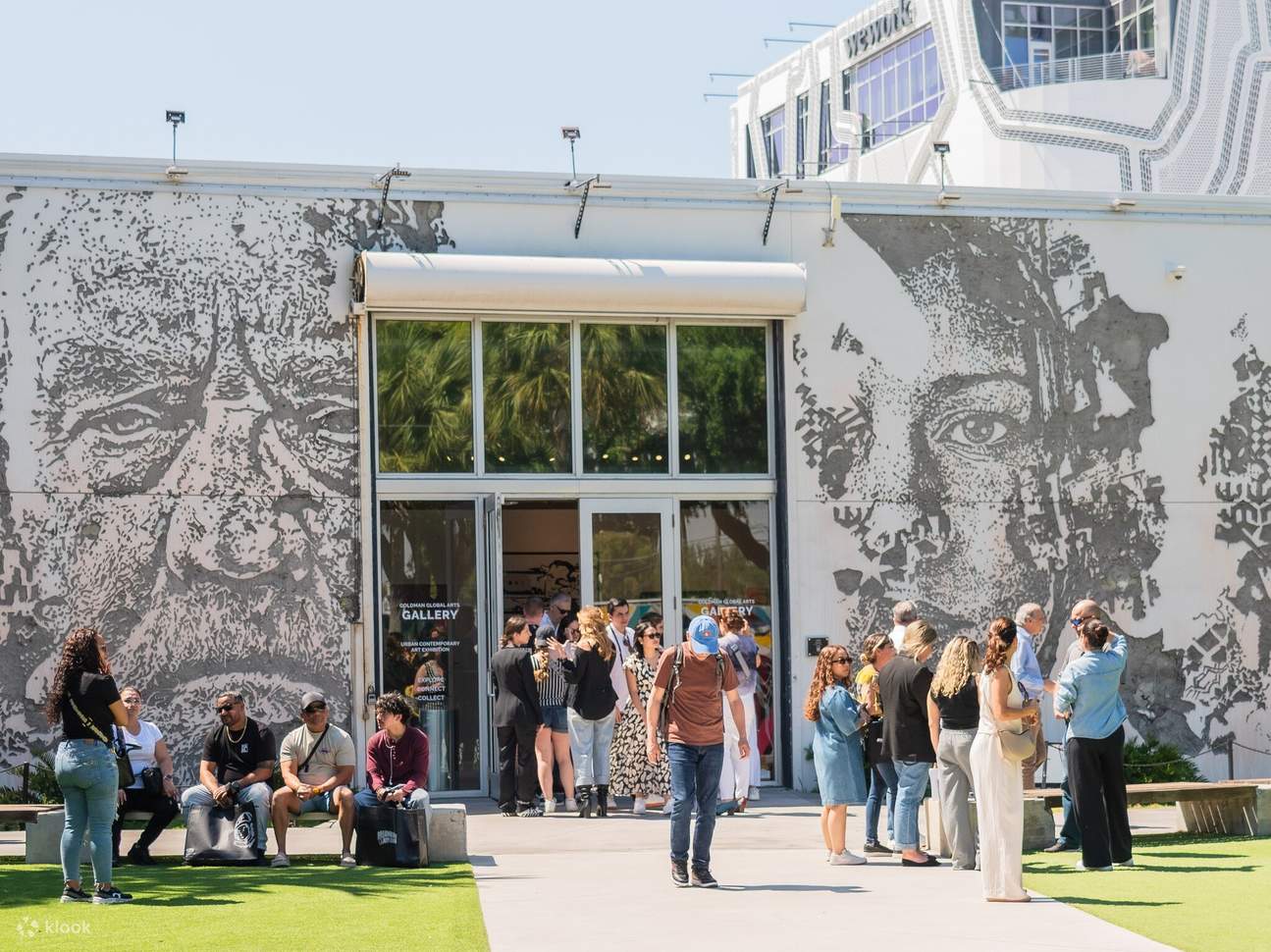 探索Wynwood Walls博物館內迷人的藝廊和現代裝置