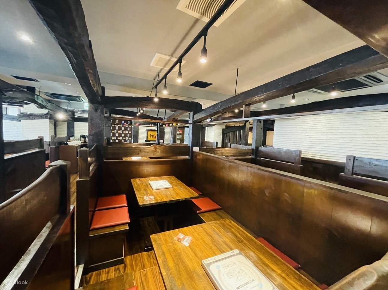 Japanese hot pot (nikonikonabe) shabu-shabu & sukiyaki hotpot - Dotonbori, Osaka