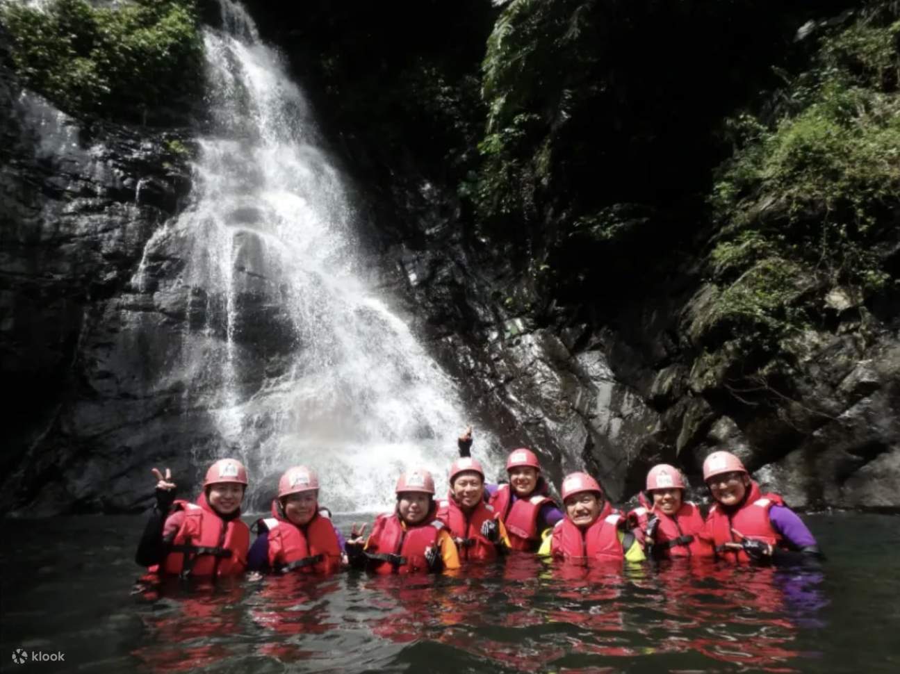 Canyoning-Erlebnis im Haocha-Bach (Yuanyang-Tal)	