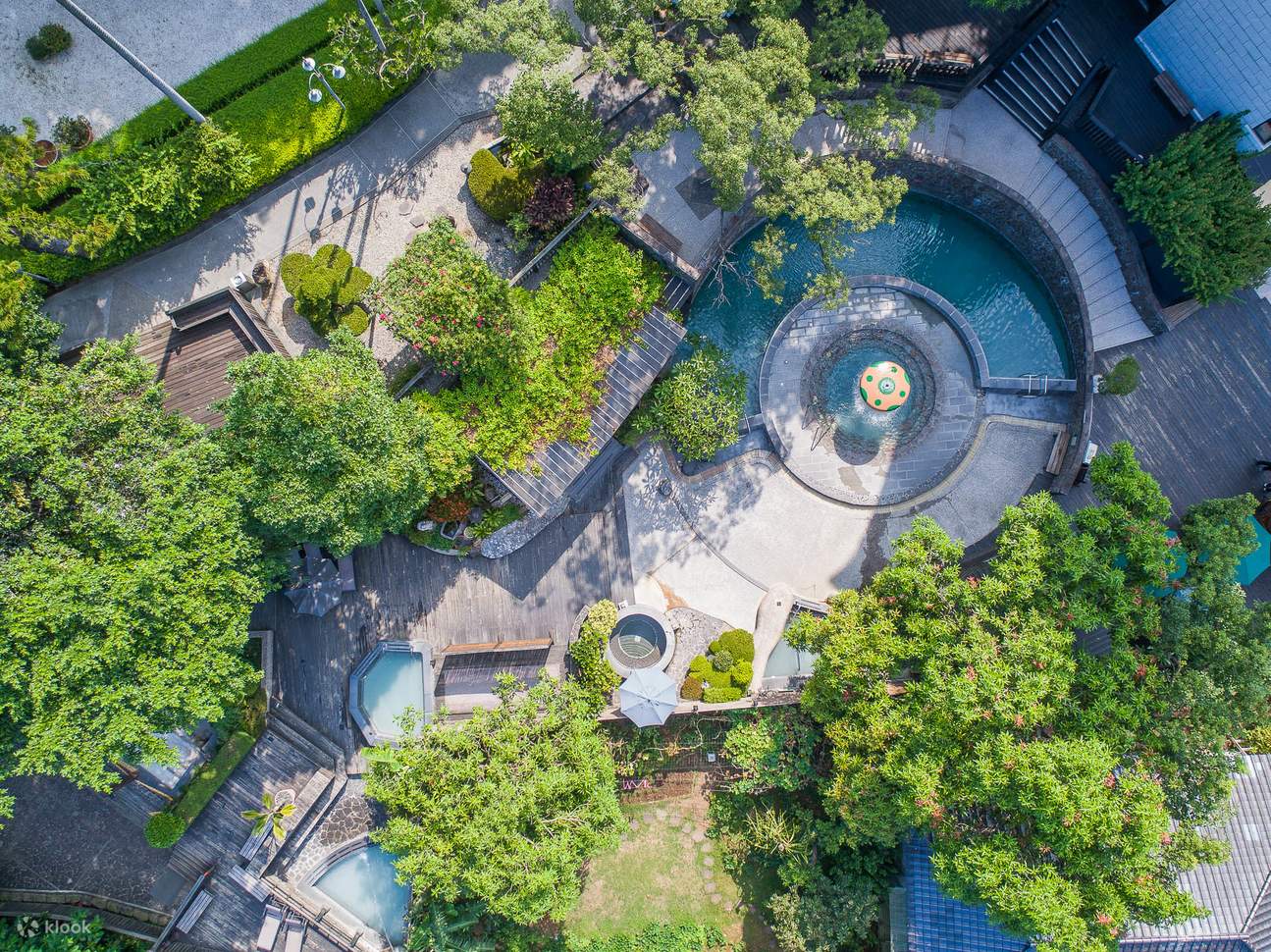 Pemandangan Spring City Resort dari atas