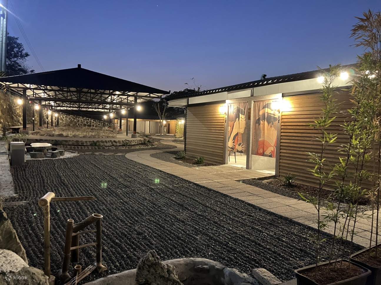 ไถหนาน: Hushan Resort - อ่างอาบน้ำสาธารณะพร้อมหินอัคนีบำบัด