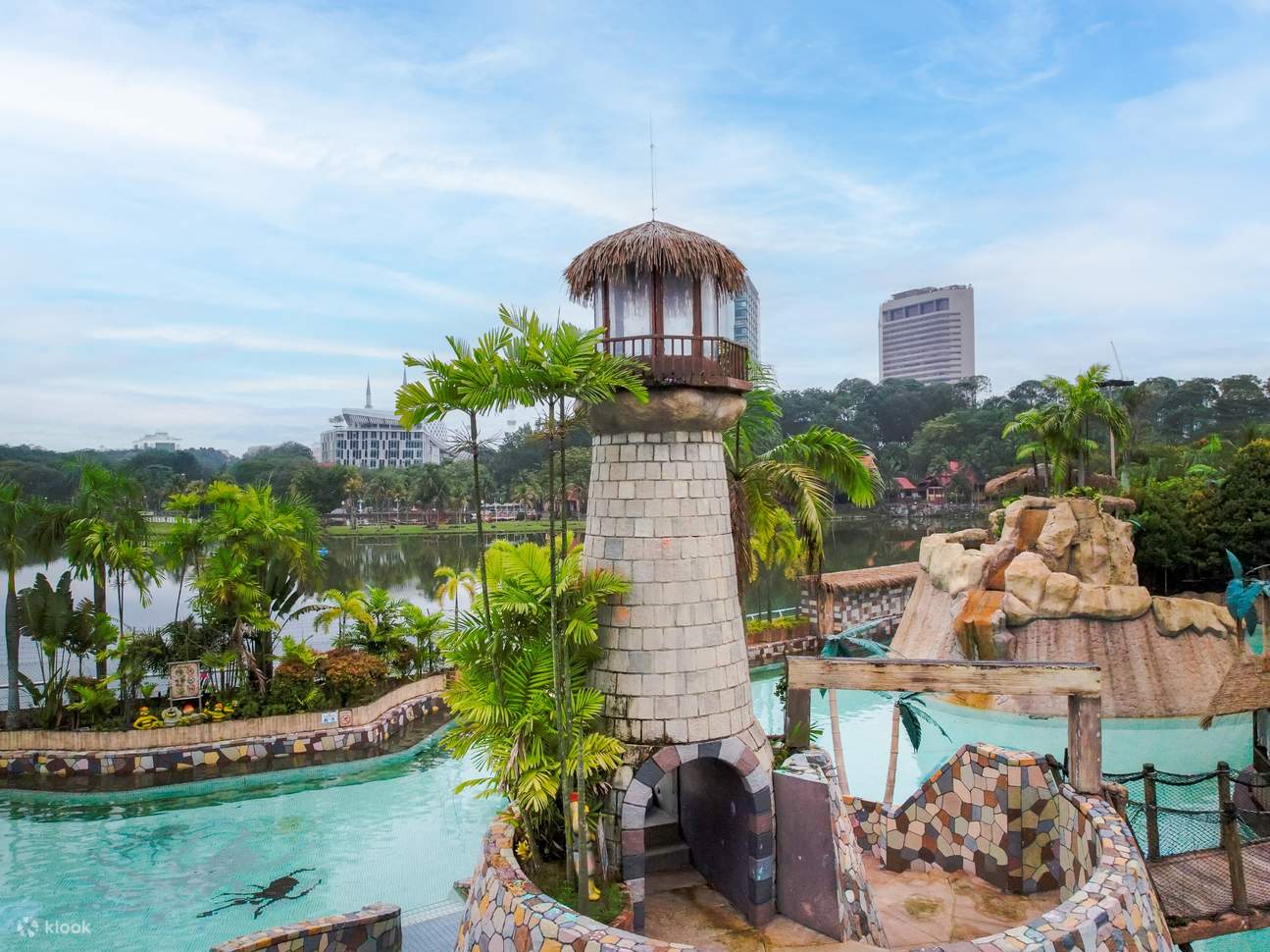 ウェットワールドウォーターパーク シャーアラム 入園チケット（クアラルンプール）