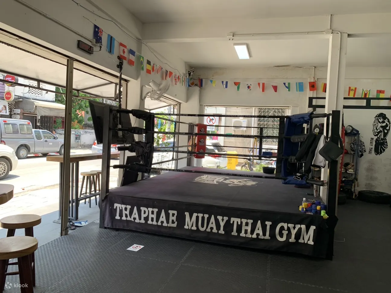 Thaphae Muay Thai Gym in Chiang Mai