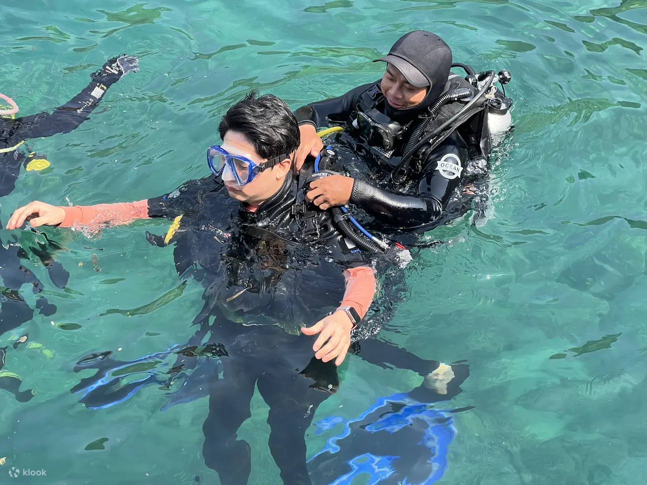 芽庄珊瑚礁水肺潜水体验