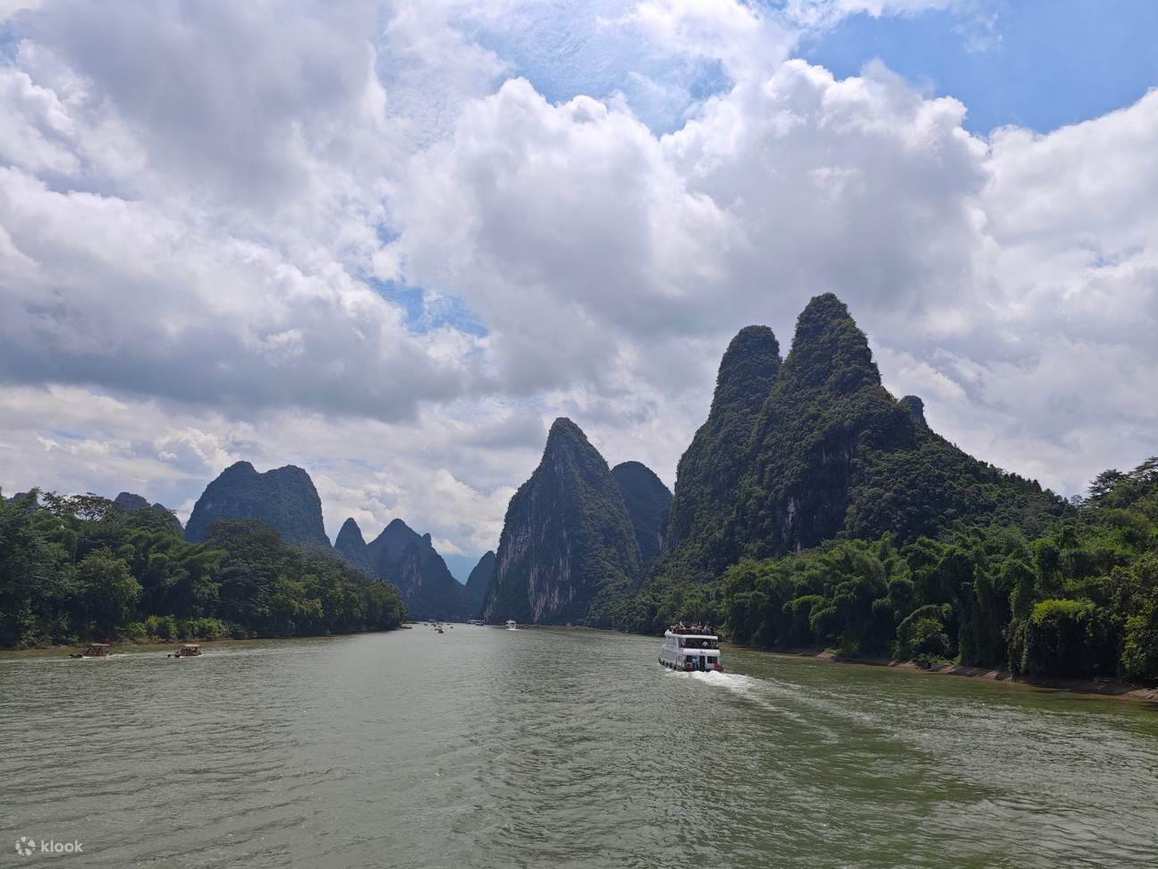 Lawatan Sehari ke Guilin Li River + Rakit Buluh Yulong River ...