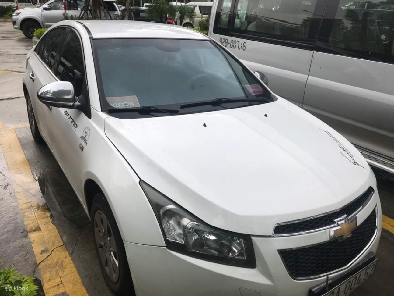 Shared Da Nang Airport (DAD) Transfers for Da Nang City, Hoi An, or Ngu