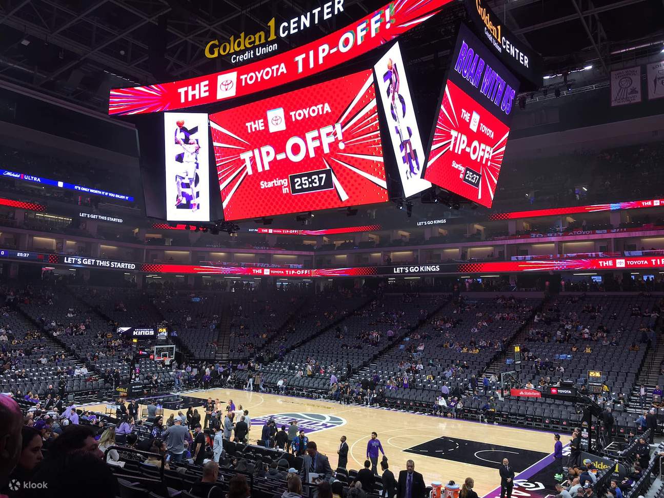 Trận bóng rổ Sacramento Kings tại Golden 1 Center