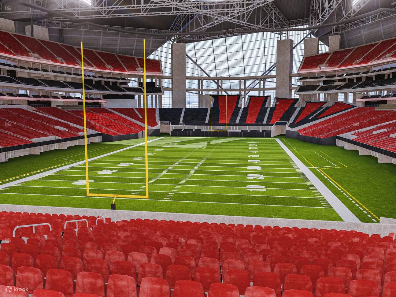 Pertandingan Sepak Bola Tennessee Titans di Nissan Stadium