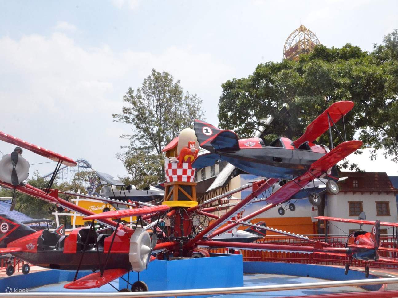 Syurga untuk pengembara kecil! Tunggangan yang menyeronokkan dan berwarna-warni untuk seisi keluarga