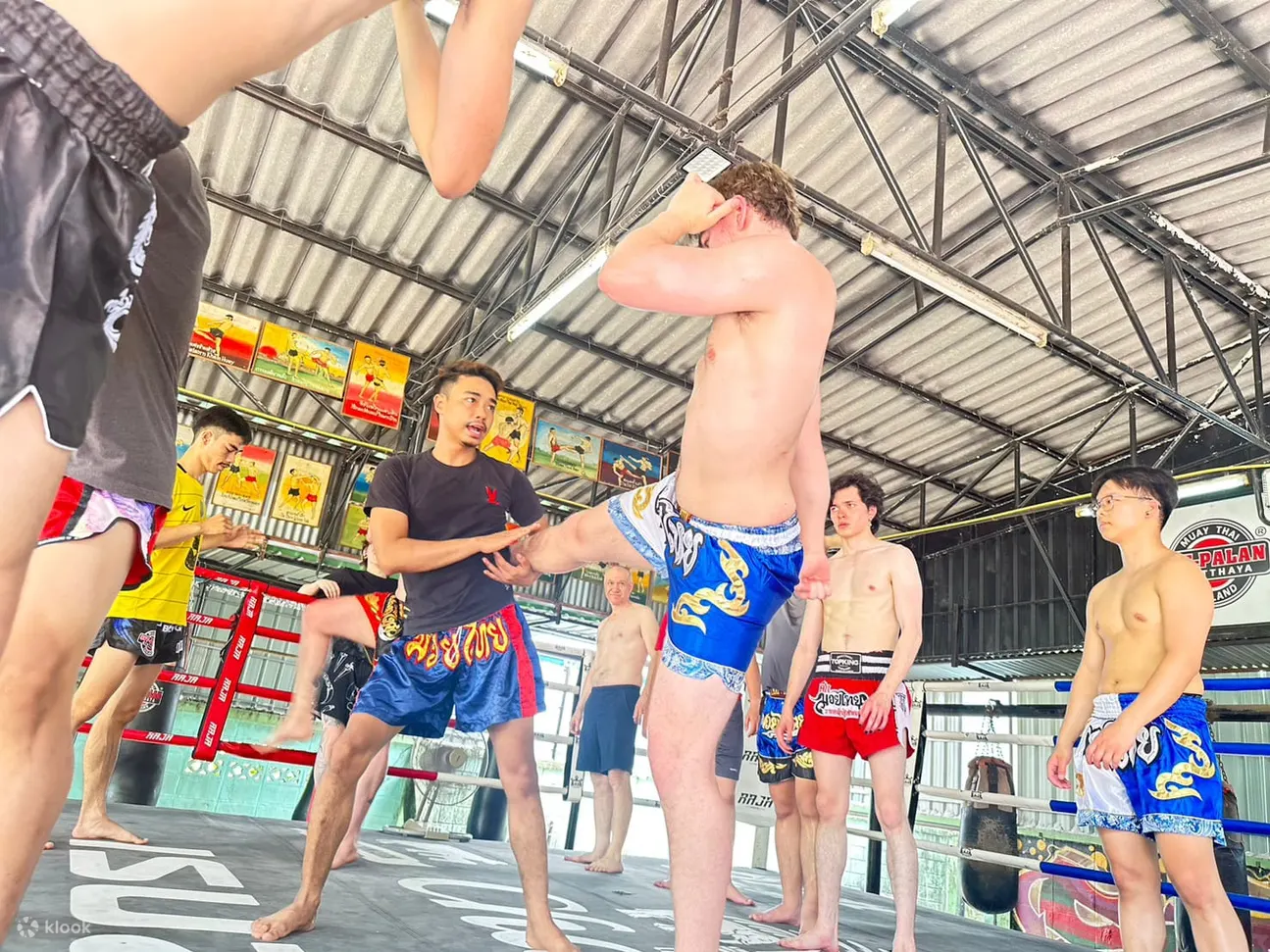 Sit Palan Muayt Gym Ayudtthaya 的泰拳课程