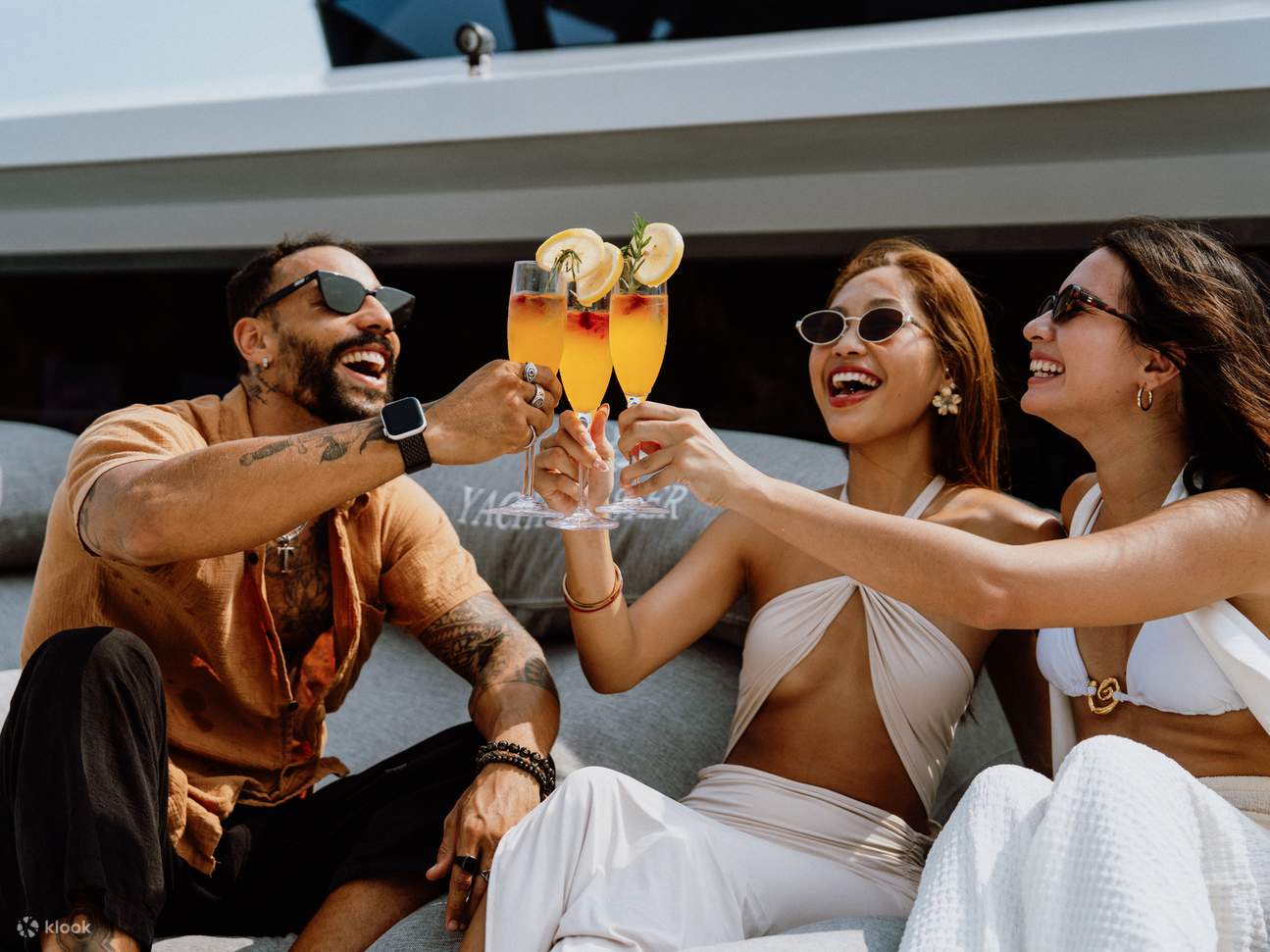 アンダマン海 半日豪華クルーズツアー（クラビ）