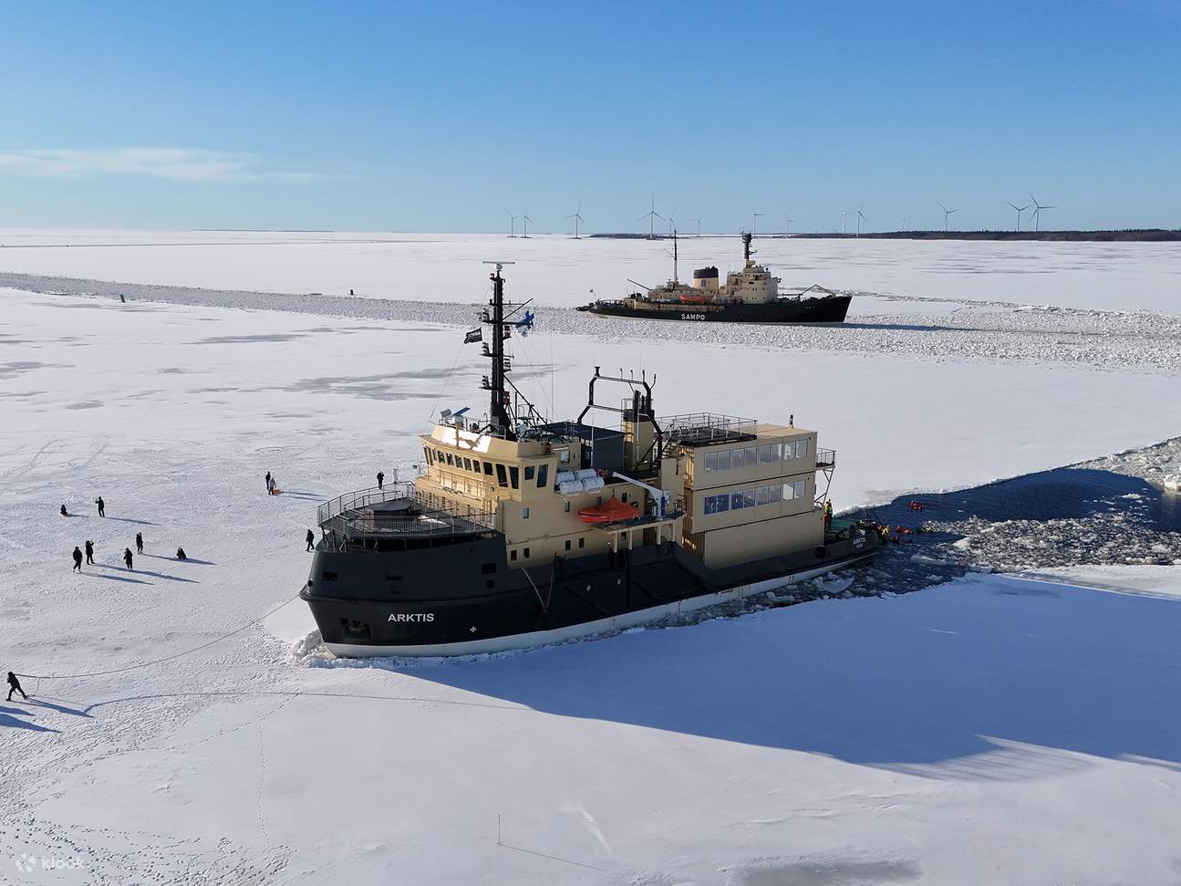 Icebreaker Arktis Cruise