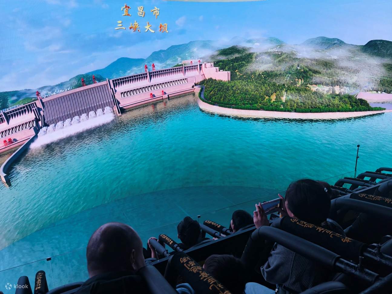 The interactive exhibition area of the experience zone will also supplement the historical evolution and future planning of Shanghai, allowing you to deepen your understanding of the city both before and after 
