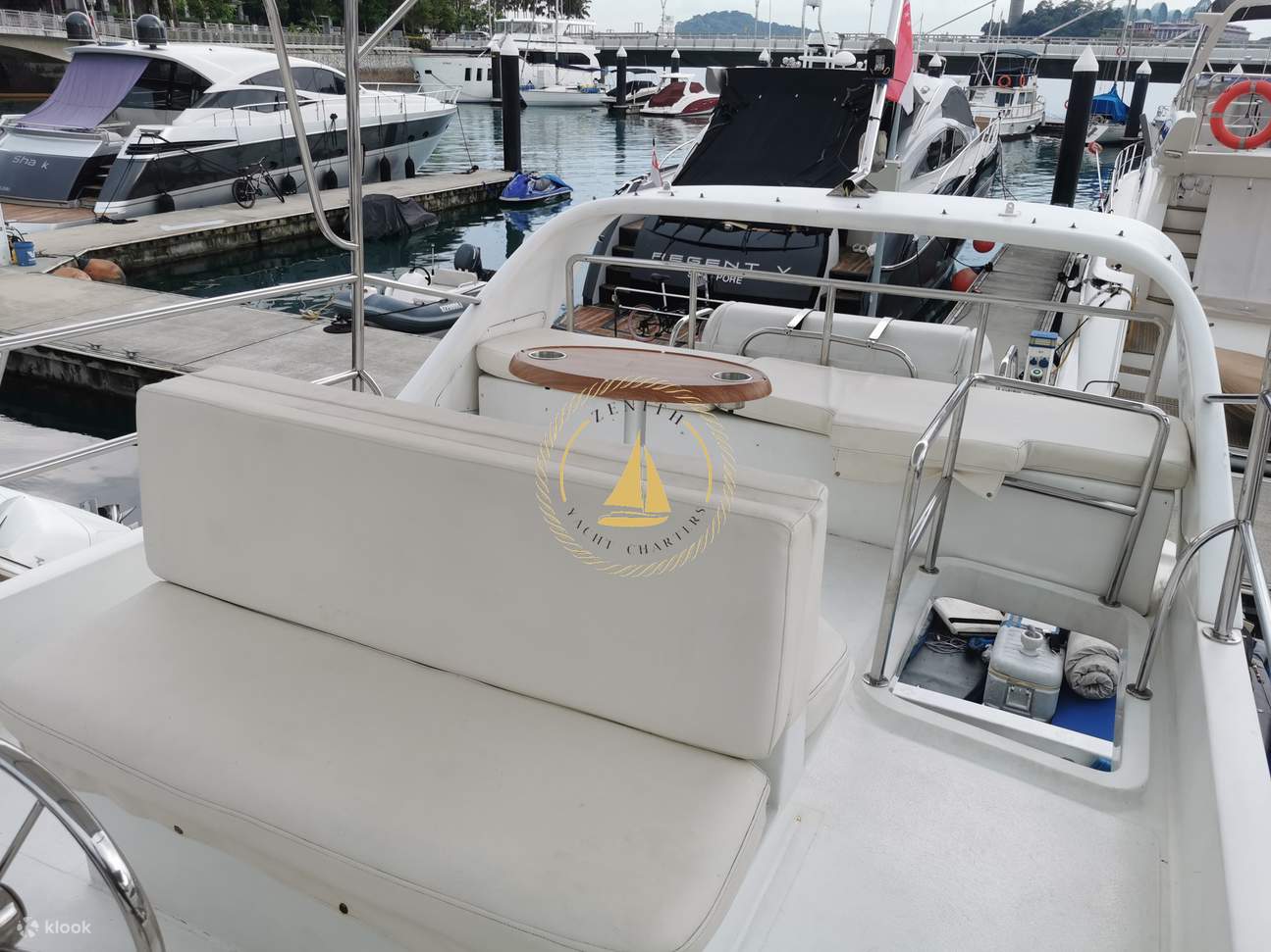 บริษัท Zenith Yacht Charters