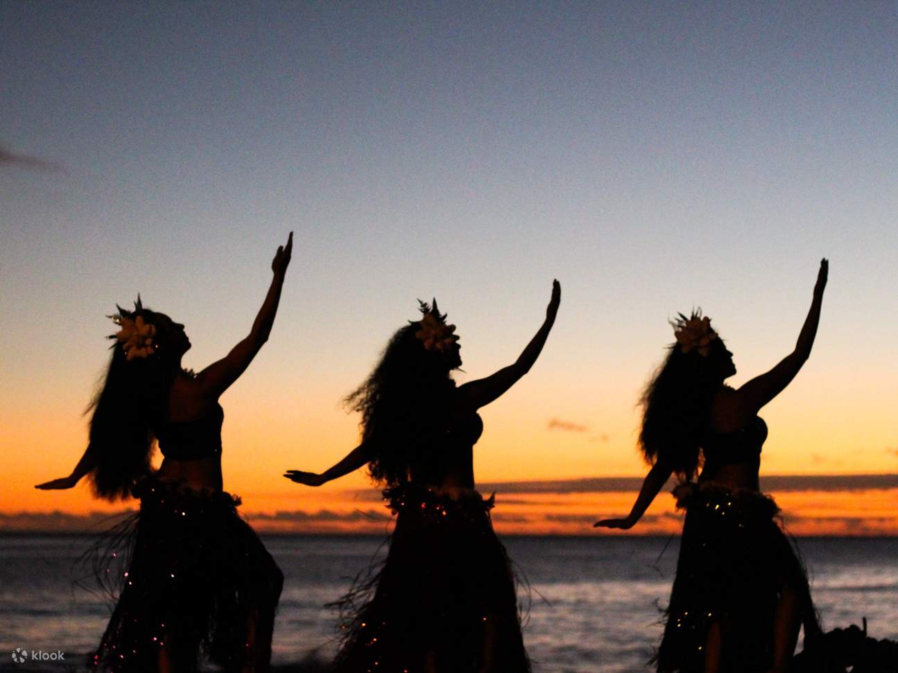 该场地坐落在热带天堂中，充分展现了波利尼西亚文化的精髓