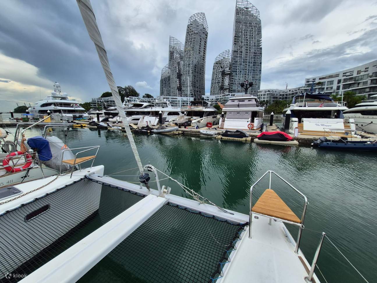 Location de yacht privé à Singapour sur Sunlight par White Sails