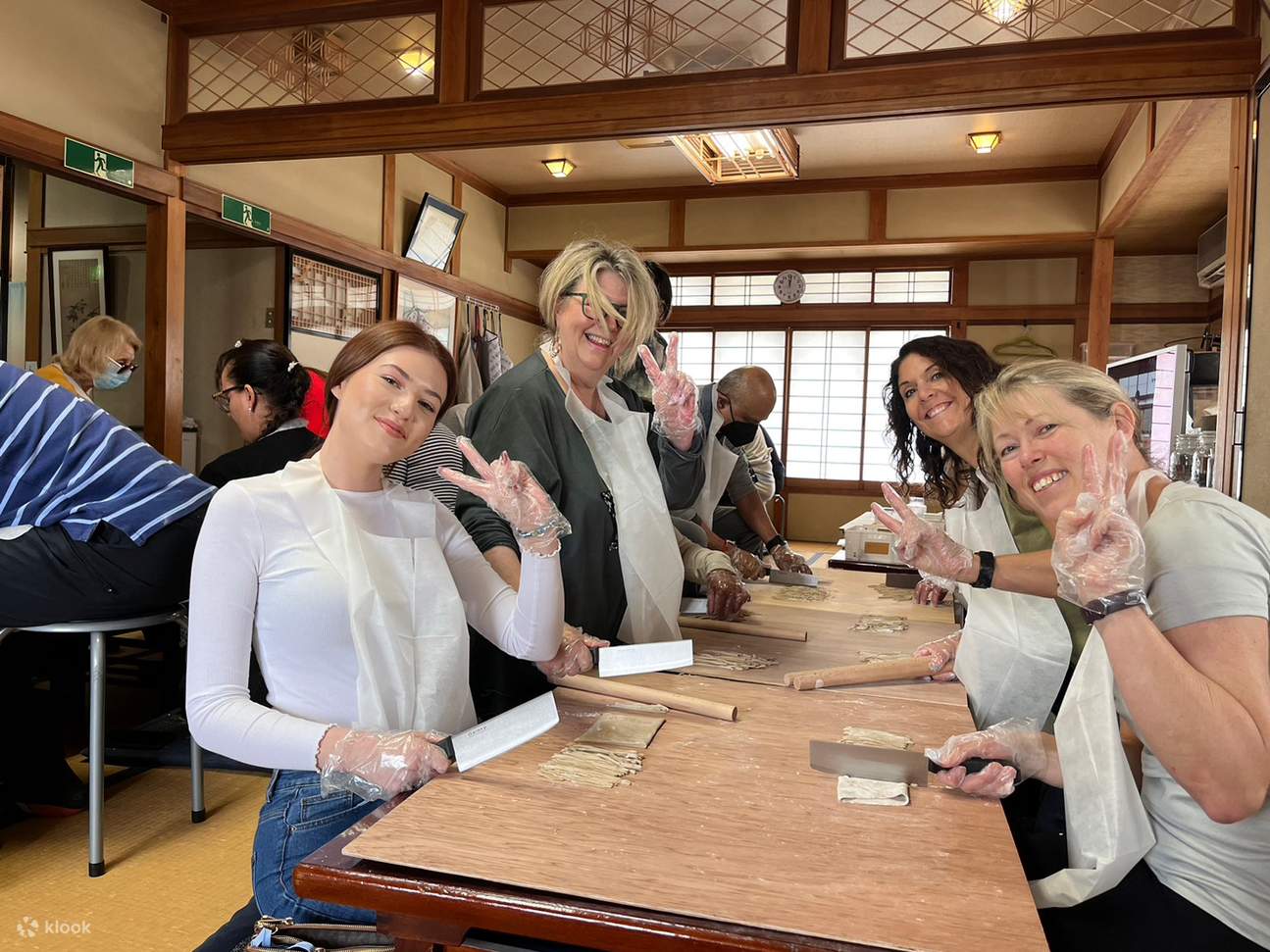 Lớp học trải nghiệm làm món ăn địa phương của tỉnh Yamanashi [Fujiya]