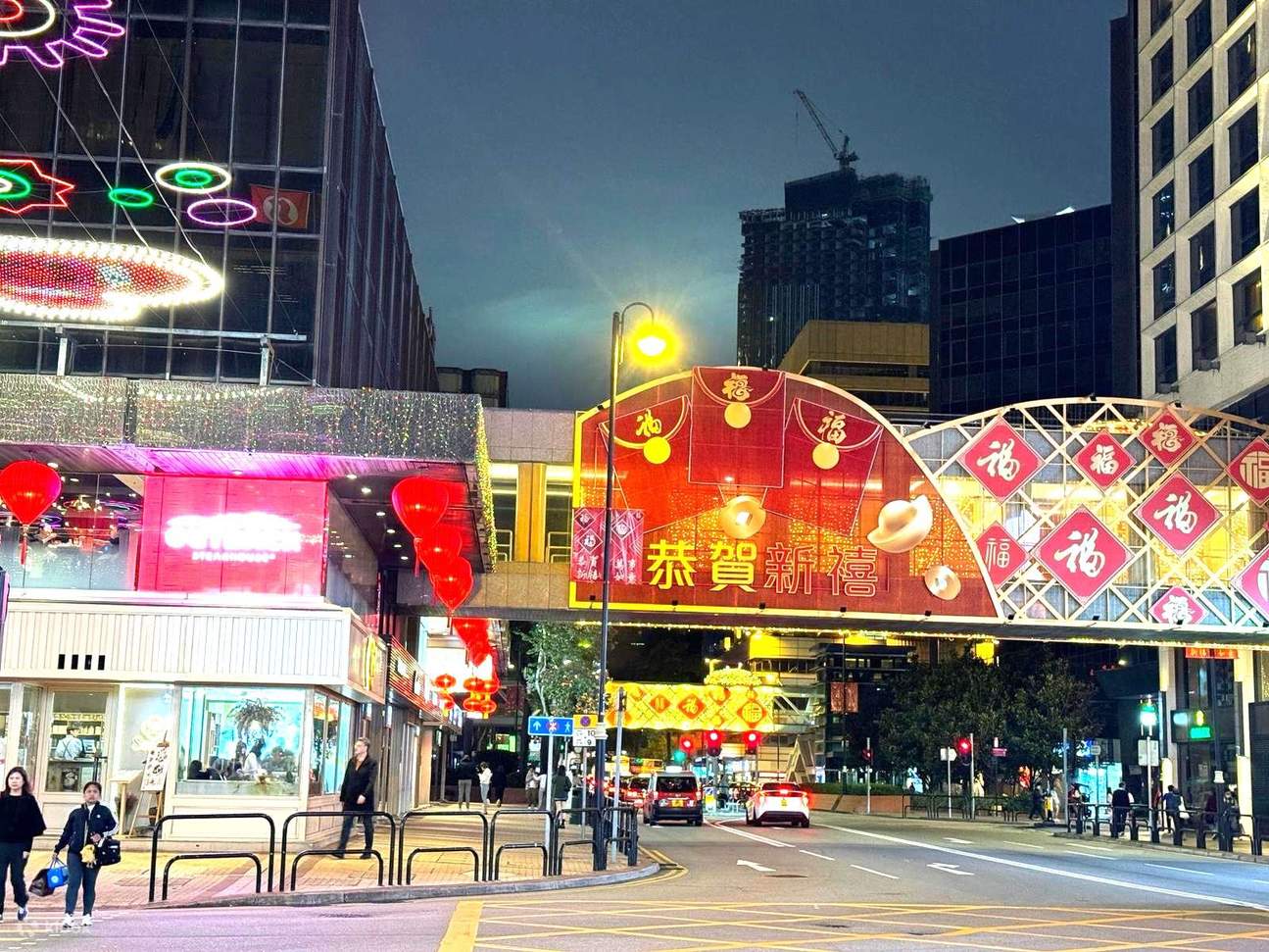 Lawatan Malam Bas Berbumbung Terbuka Krismas Hong Kong - Klook Amerika ...