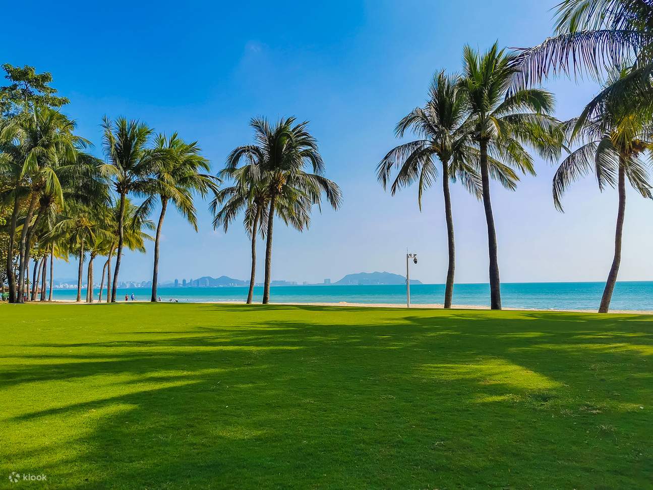 Трансфер в одну сторону по городу Санья