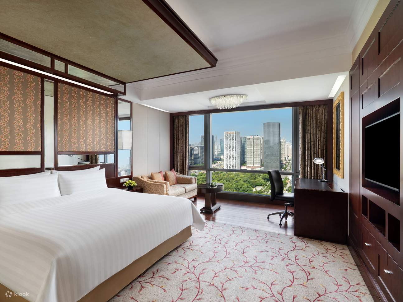 Shangri-La Hotel Shenzhen, Futian, Package near the Convention and