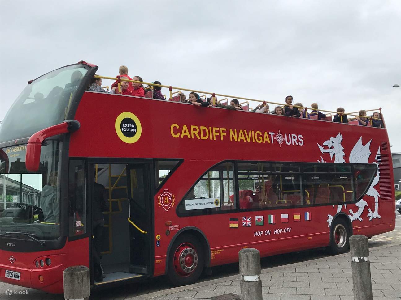 Cardiff Hop On Hop Off Sightseeing Bus Open Top UK Klook Hong Kong cardiff-hop-on-hop-off-sightseeing-bus-open-top-uk-klook-hong-kong